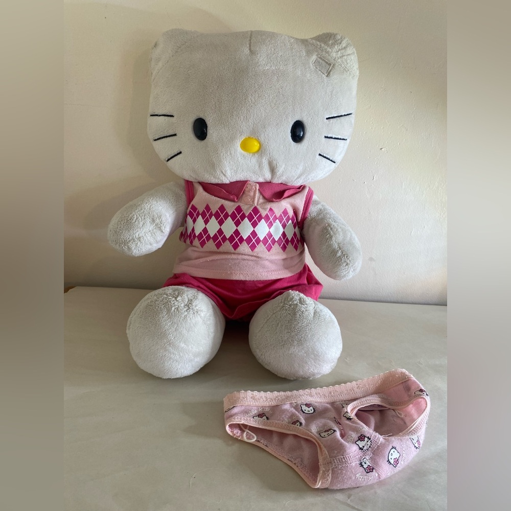 Hello Kitty Build A Bear 2011 white pink discontinued original clothes no bow